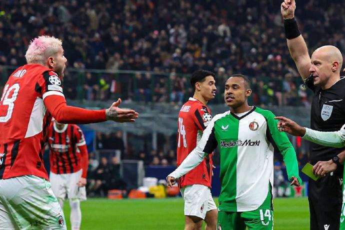 欧冠AC米兰坐镇主场1-1被费耶诺德逼平，疑似出现内鬼